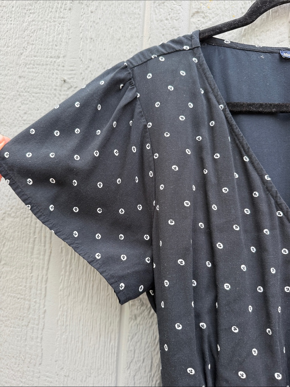 Abercrombie and Fitch Women’s Black Polka Dot Wrap Dress Size: XL - Picture 4 of 9